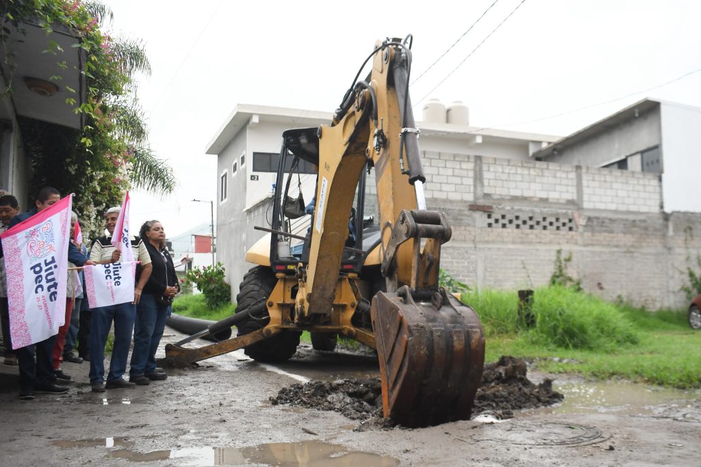 OBRAS EN JIUTEPEC