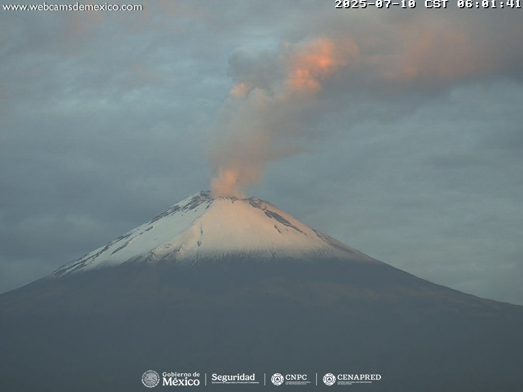Volcán Popocatépetl: se detectaron 38 exhalaciones de baja intensidad acompañadas de vapor de agua y otros gases volcánicos.
