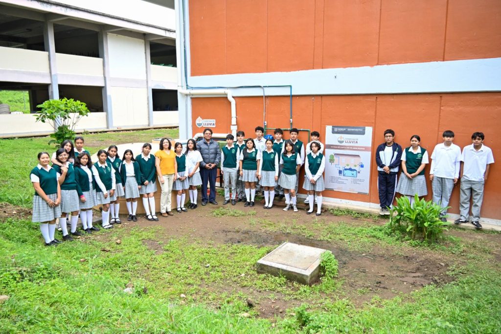 Instalan 324 sistemas de captación pluvial en escuelas de Morelos