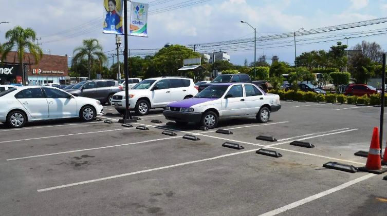 Estacionamientos gratuitos en Cuernavaca.