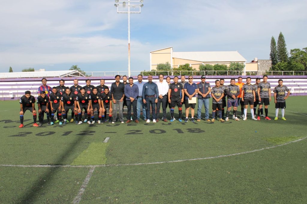 Morelos impulsa torneo de futbol
