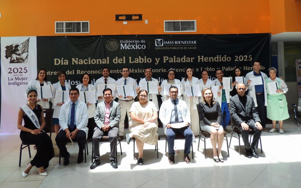 Reconocen al equipo del Hospital de la Niñez de labio hendido