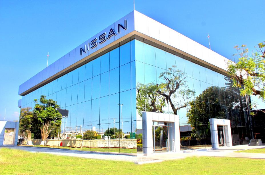 Extrabajadores de NISSAN Civac buscan oportunidades