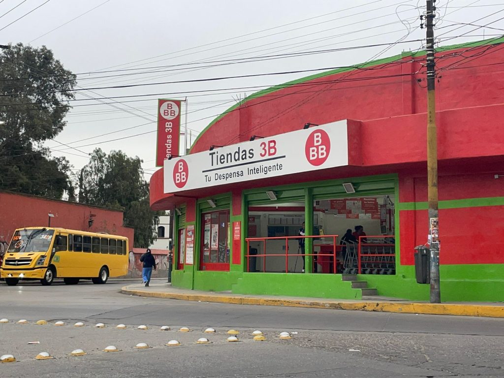 Tiendas 3B deberán cubrir multas para reabrir en Cuernavaca