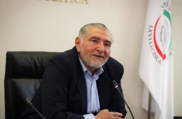 Adán Augusto aclara sus ingresos