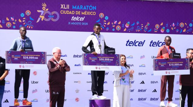 Etíopes dominan Maratón de la CDMX 2025