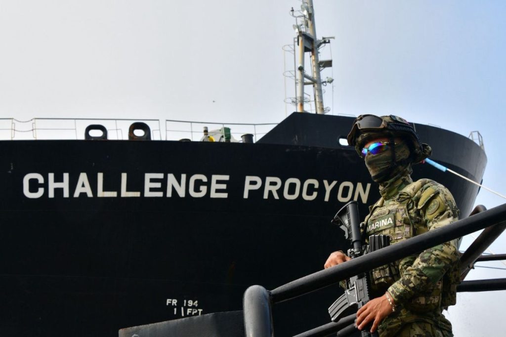 14 personas detenidas en México por robo de combustible