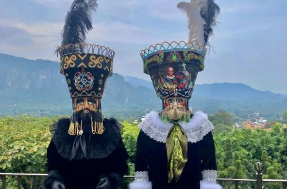 Traje de chinelos Morelos