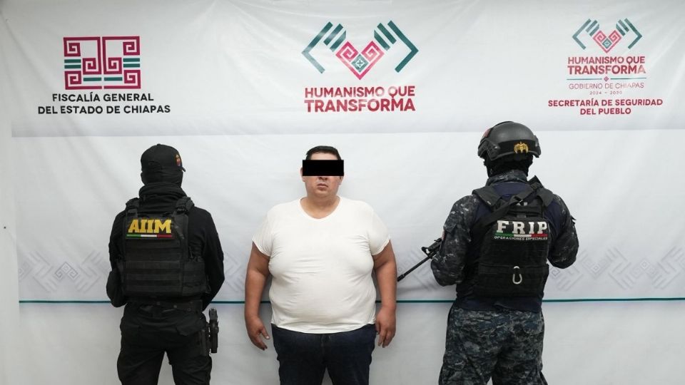 Guatemala entrega a México a "El Peque"