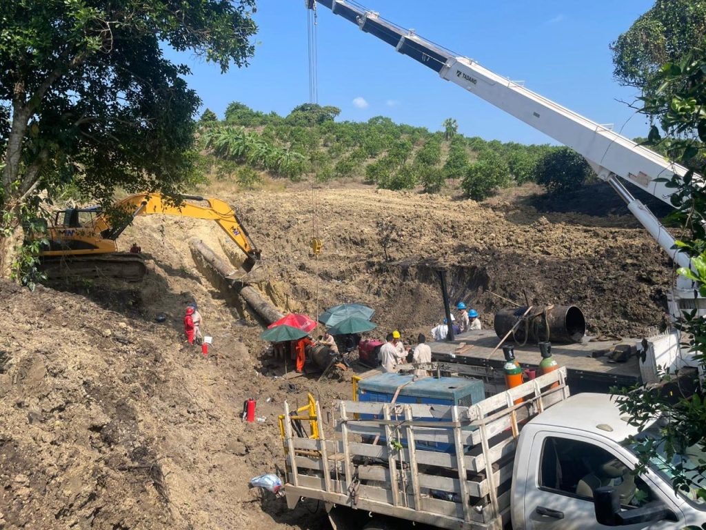 Pemex repara ducto en Veracruz