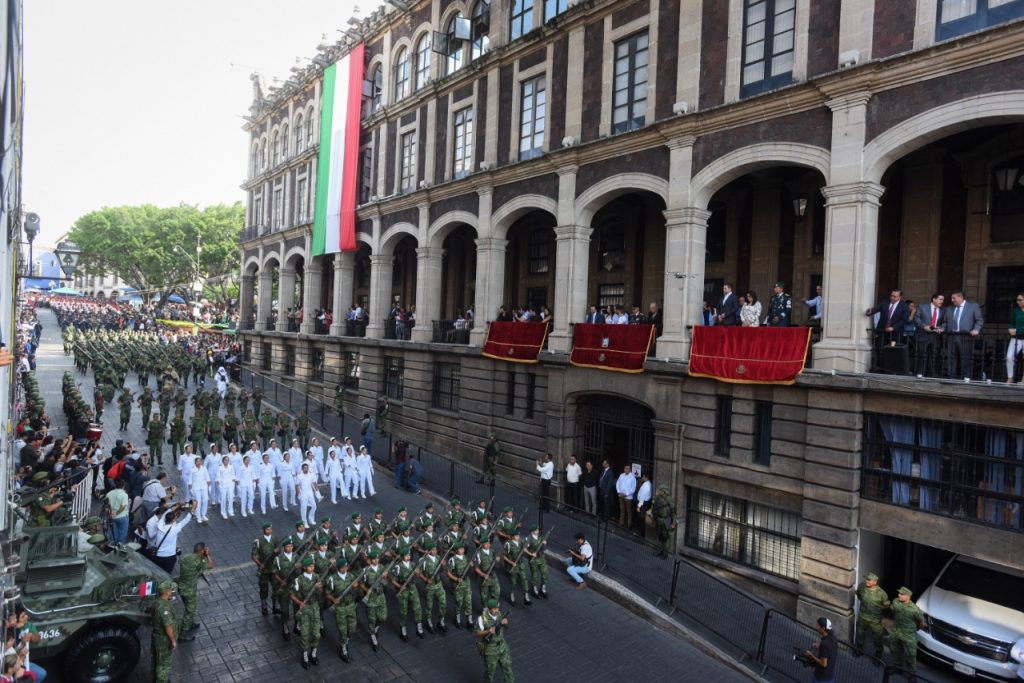 Cuernavaca desfile 20 de noviembre