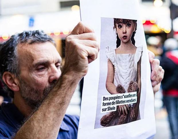 Shein prohíbe venta de muñecas sexuales