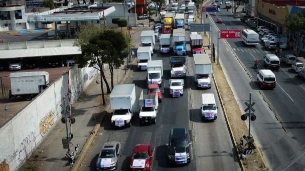 Transportistas anuncian marcha