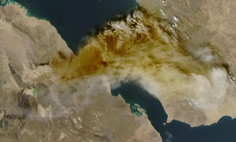 Volcán milenario estalla en Etiopía