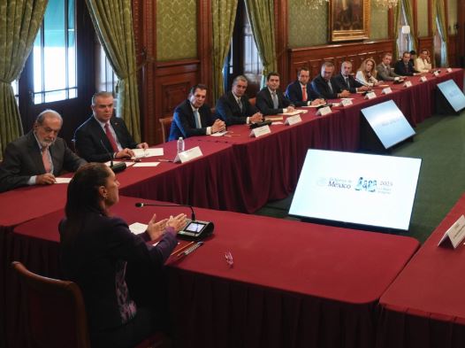 Sheinbaum y empresarios Plan México