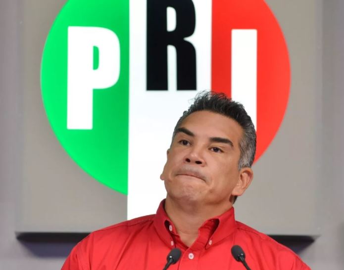 Internacional socialista expulsa al PRI