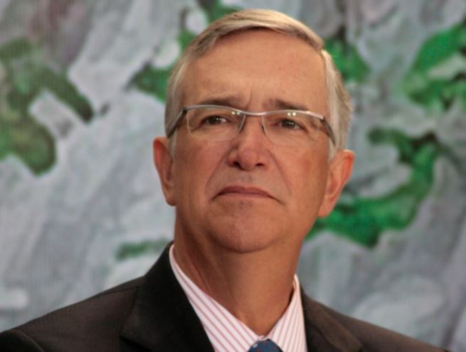 Reduce calificación de Elektra