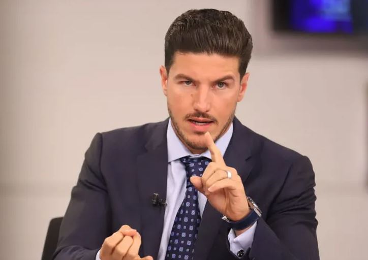 Samuel García critica calendario del mundial