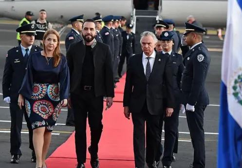 Bukele visita Costa Rica