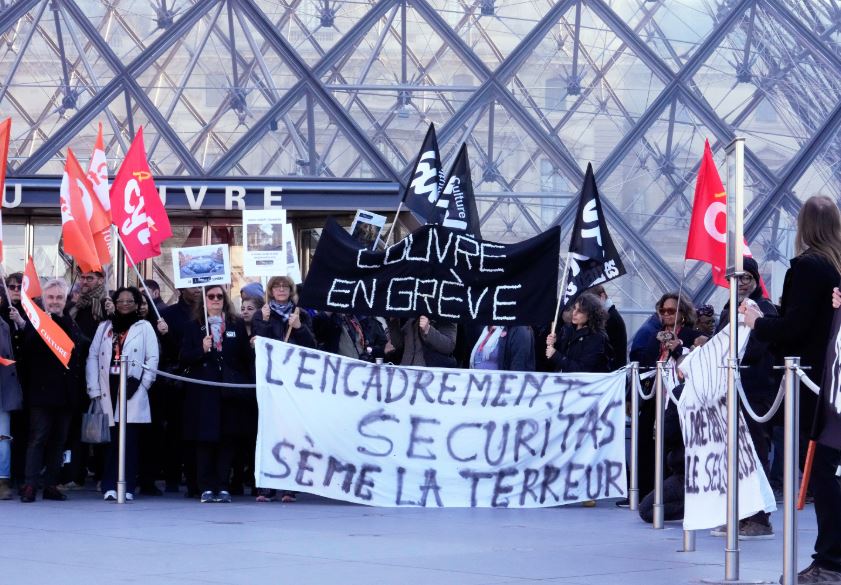 Huelga cierra el Louvre