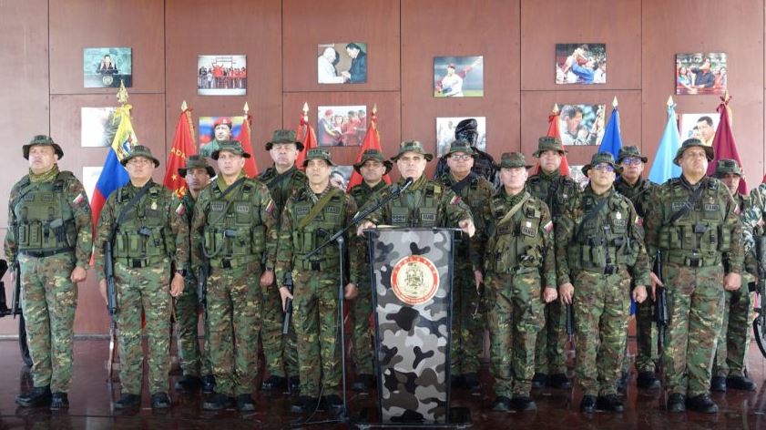 Mando militar respalda a Delcy
