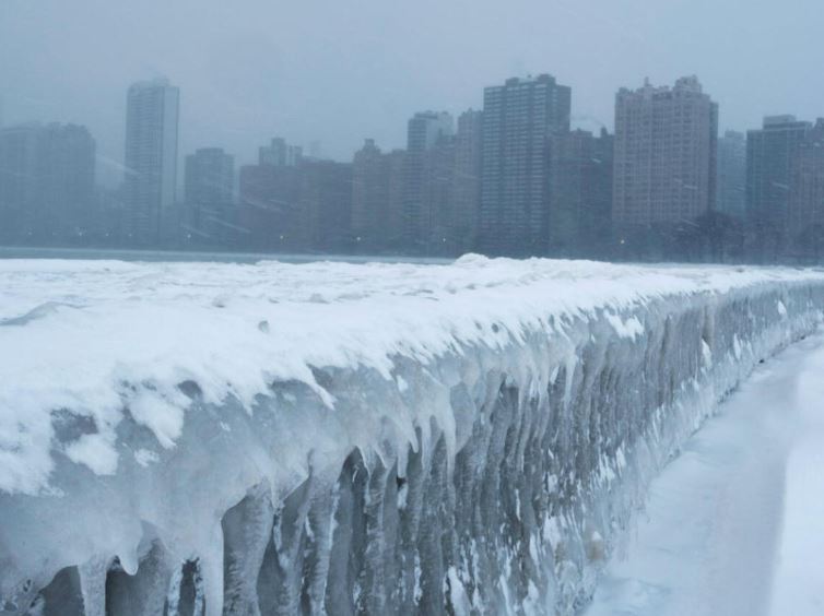 Tornado frío azota EE. UU.