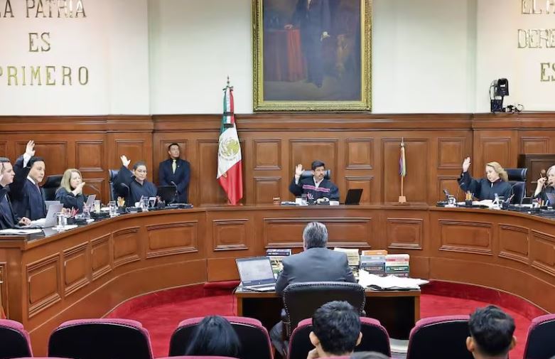 SCJN compra nuevas camionetas